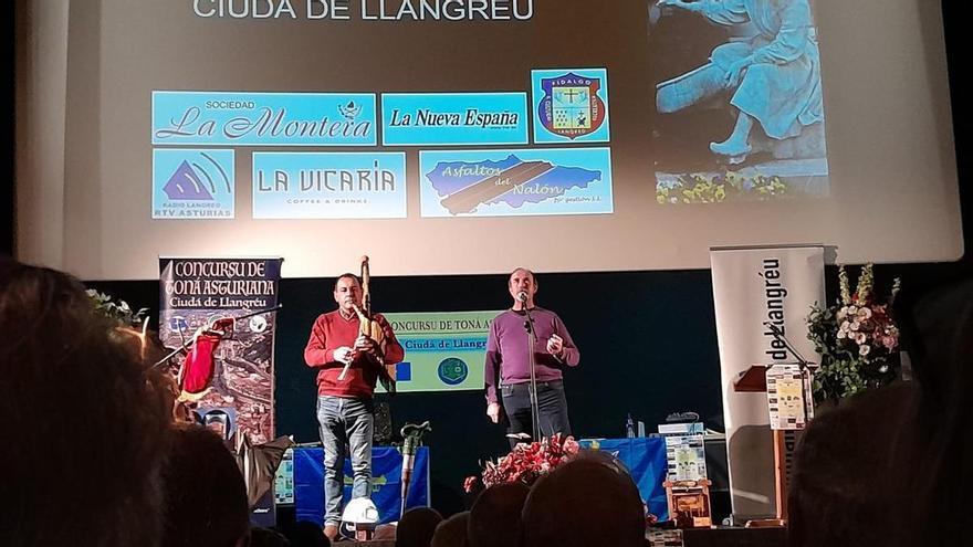 La primera final de la tonada de Sama raya a gran nivel: muchos aplausos y vítores a los participantes