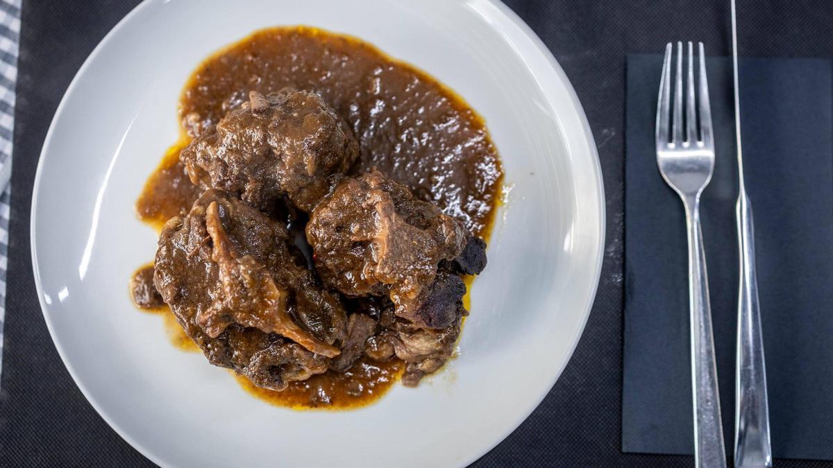 El rabo de vacuno del bar Iberia.