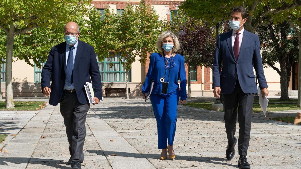 Francisco Igea, Verónica Casado y Ángel Ibáñez.