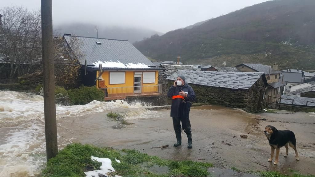 El deshielo en Sanabria deja estas impresionantes imágenes