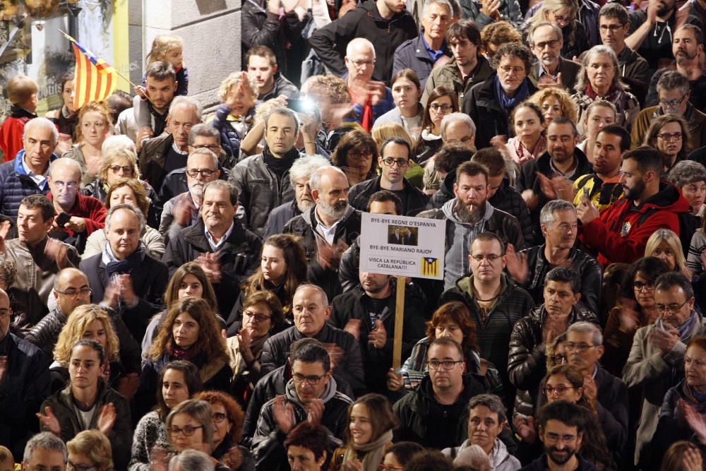 Concentració a Girona en rebuig a l'empresonament dels consellers