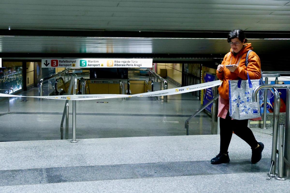 Caos en Metrovalencia: una avería eléctrica interrumpe la circulación en plena jornada de huelga