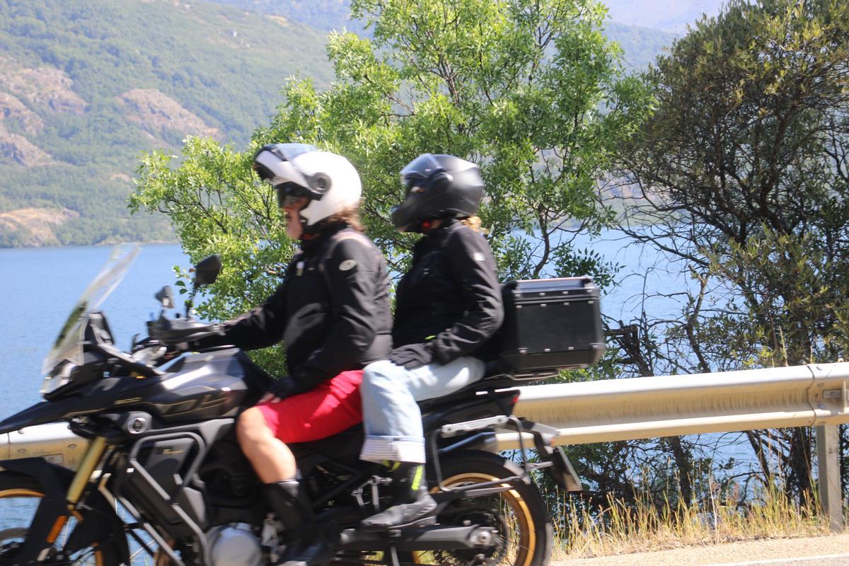 Sanabria despide la multitudinaria concentración de motos