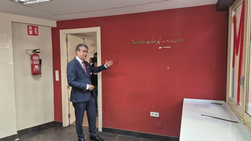 La oficina de turismo de Murcia se llena de pantallas