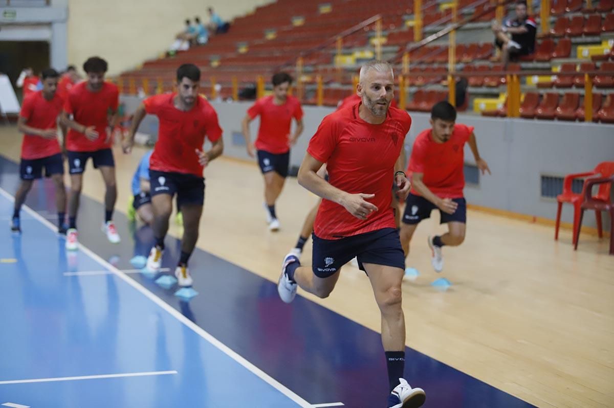 Las imágenes del primer entrenamiento del Córdoba Futsal en Vista Alegre