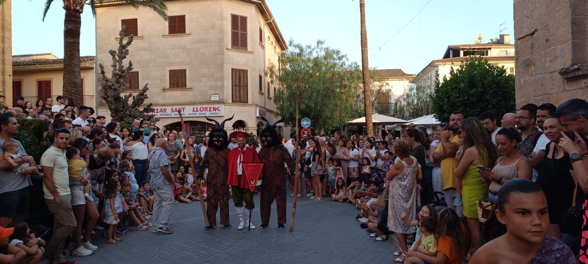 FOTOS | Las imágenes de Sant Joan 2025 en los pueblos de Mallorca