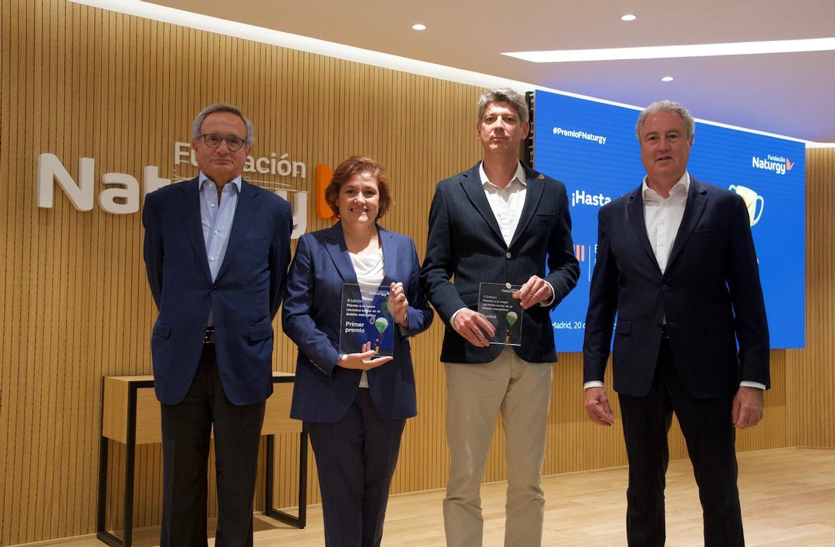 De izq. a dcha.: Rafael Villaseca, presidente de Fundación Naturgy; Pilar Sevilla, presidenta de Energía sin Fronteras; Jordi Purrà, director de Fundació Roure; y Jordi Garcia Tabernero, vicepresidente de la Fundación Naturgy.