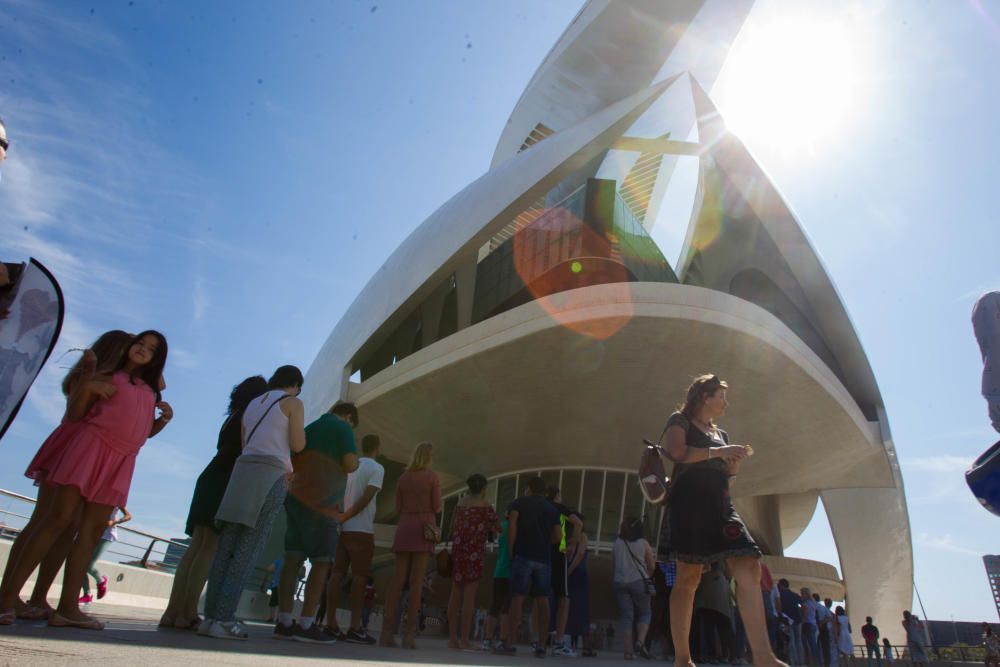 Jornada de puestas abiertas en el Palau de les Arts