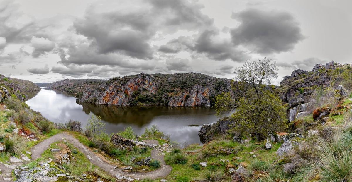 Arribes del Duero, Camino de Hierro