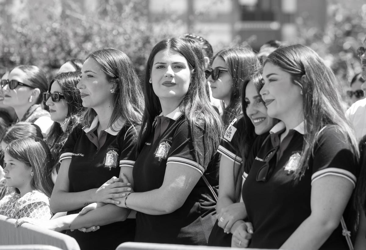 Primera mascletà de las nueva Bellea del Foc y sus damas Primera mascletà de las nueva Bellea del Foc y sus damas