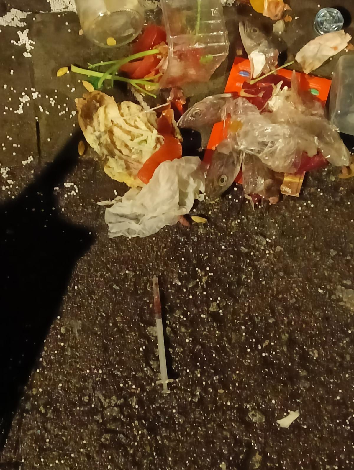 Una xeringa amb sang