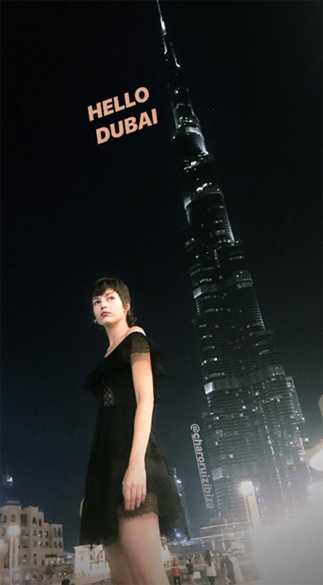 Ursula Corberó con vestido ibicenco en Dubái