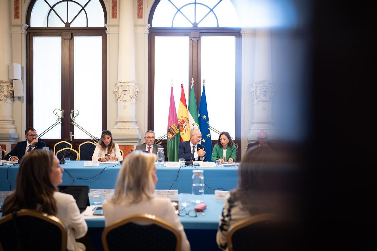 Foro de alcaldes de Málaga, sobre la vivienda.