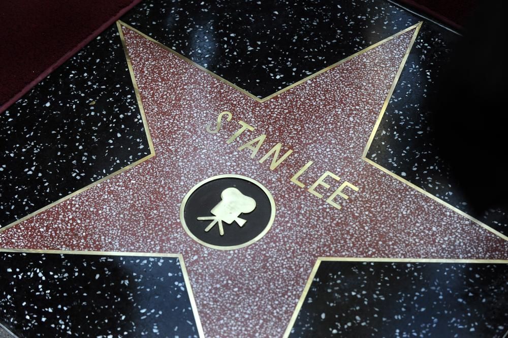 La leyenda del cómic Stan Lee muere a los 95 ...