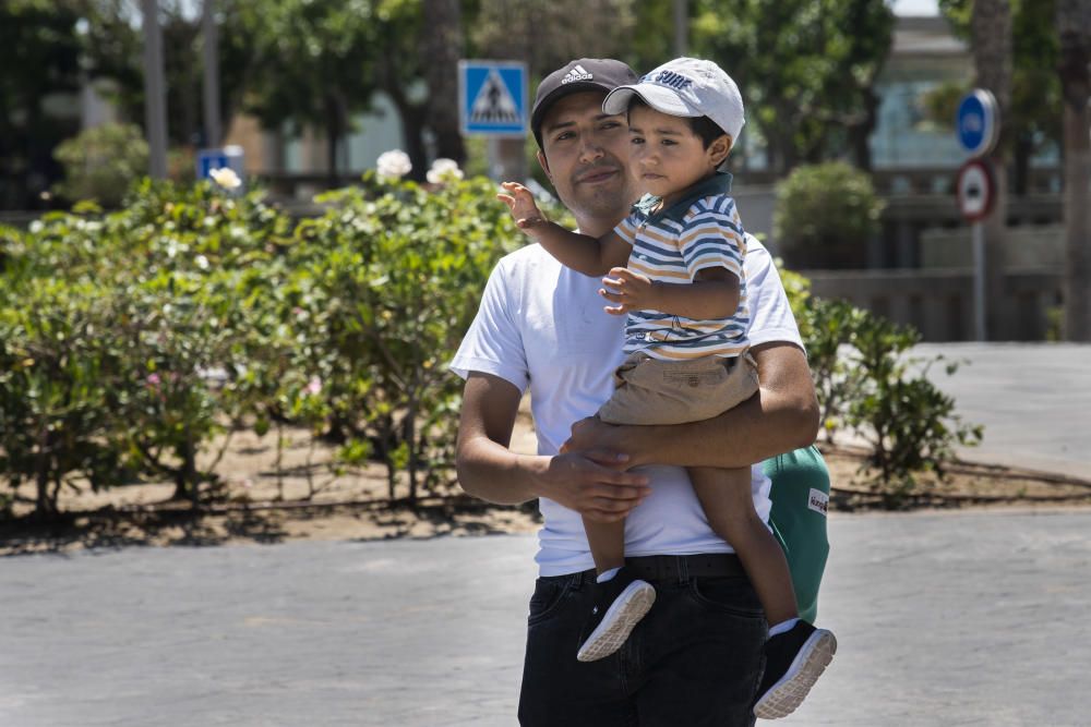 Playas y terrazas llenas en València en los primeros días de la fase 1