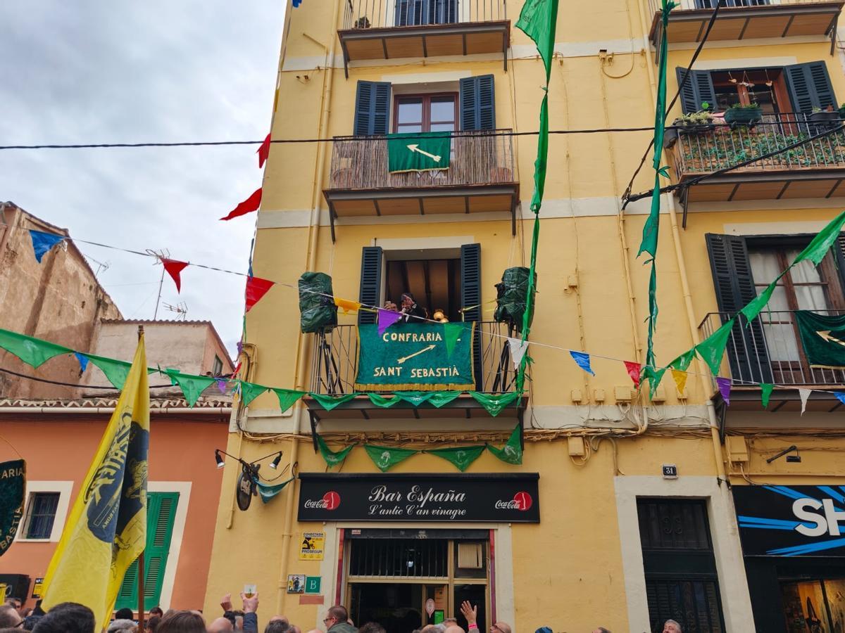 El chupinazo de Can Vinagre critica la pérdida de identidad de Palma: "Los bares de antes hacían comunidad y las inmobiliarias la deshacen"