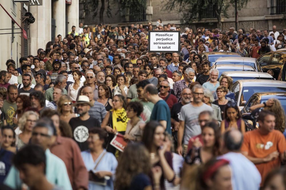 Manifestación contra la masificación turística