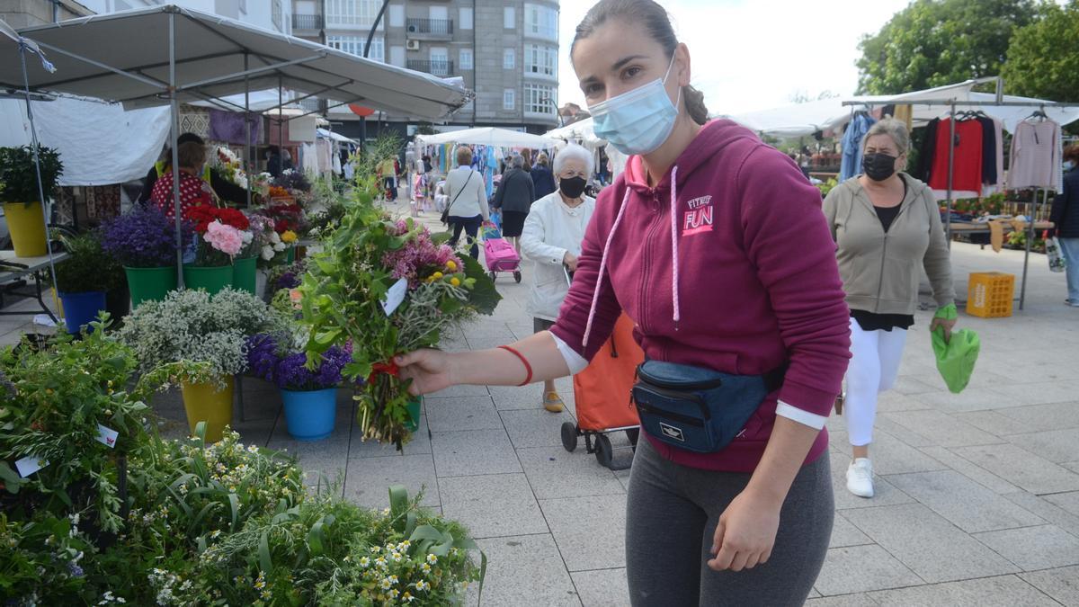 Una de las imágenes de la jornada de ayer en el mercado.