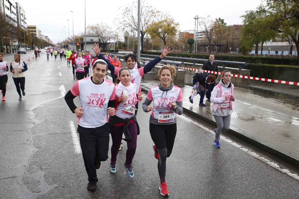 La lluvia no desluce la Pink Running