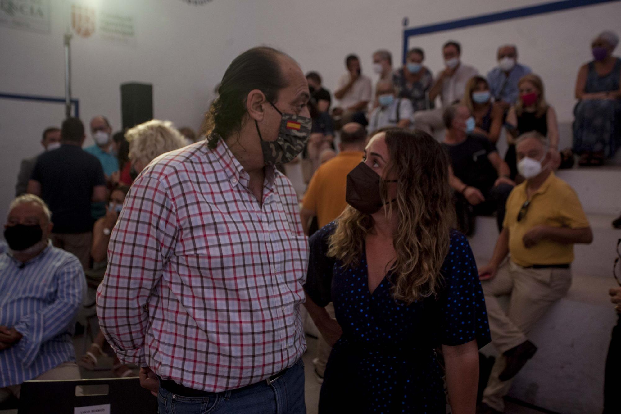 Emotivo homenaje al concejal fallecido Ramón Vilar en el trinquet de Pelayo