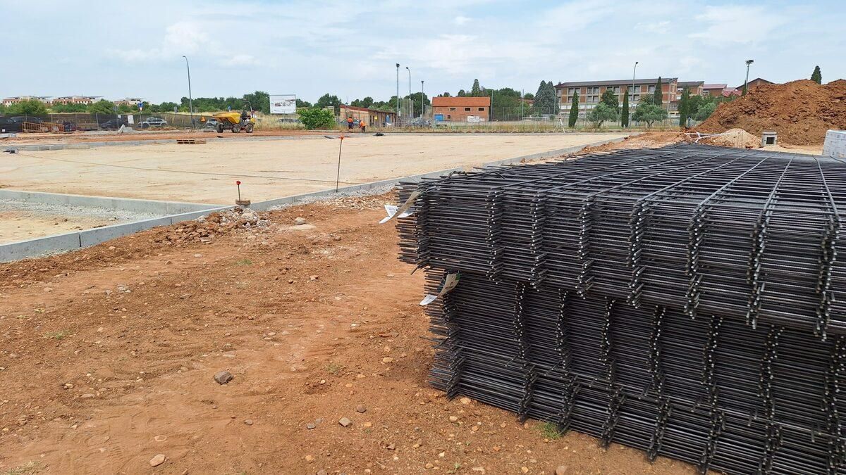 La teniente de alcalde y concejal de Urbanismo, Cristina Alcañiz, ha visitado las obras en las que se han invertido unos 700.000 euros