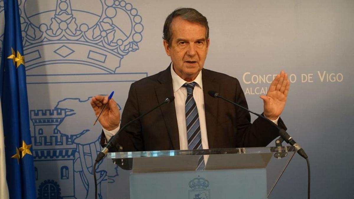 Abel Caballero, en la presentación de las Escolas Deportivas.