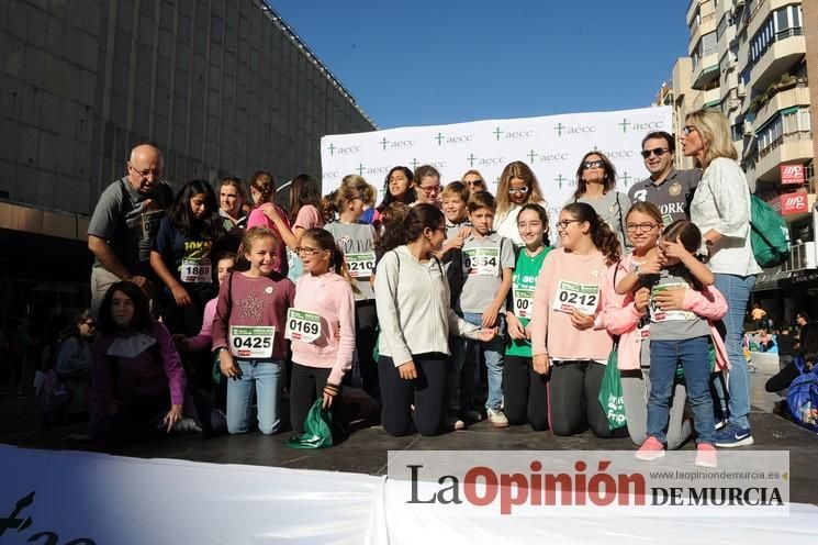 2.000 personas marchan contra el cáncer en Murcia