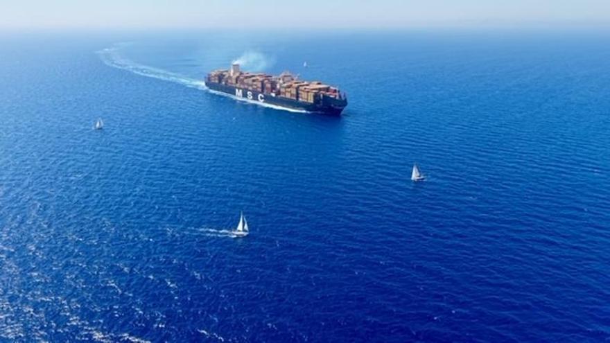 Desvío del MSC Maya por parte de integrantes de la Global Sumud Flotilla