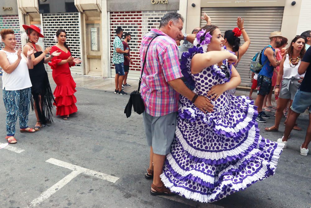 Divertidas imágenes del último día de Feria en el Centro.