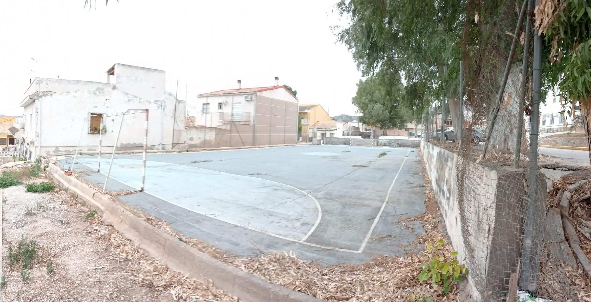 Deficiencias en parques infatiles y zonas de juego de Orihuela