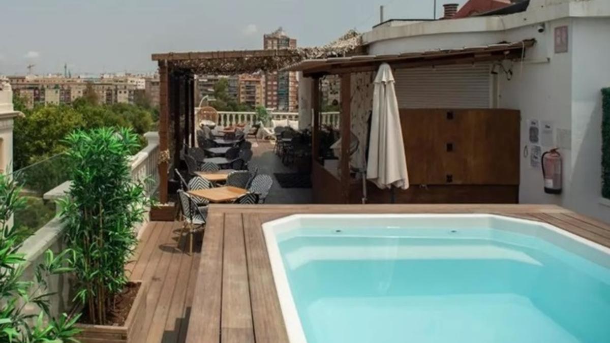 El 'rooftop' del hotel Blanq de València, en una imagen de archivo.