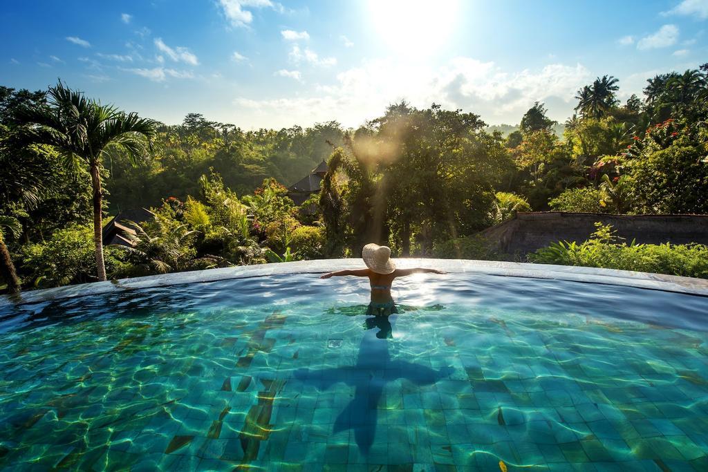 Vistas desde la infinity pool de uno de los resorts de la isla.