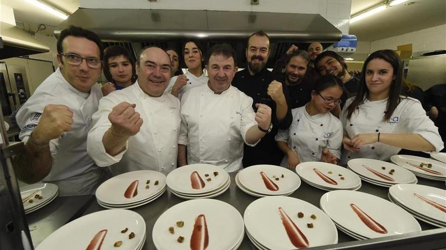 Cena solidaria con 10 estrellas