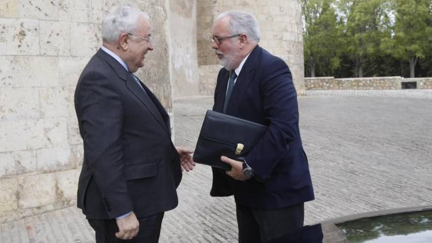 Cañete quiere un Plan Hidrológico Nacional consensuado y reconoce que el Ebro no tiene excedentes