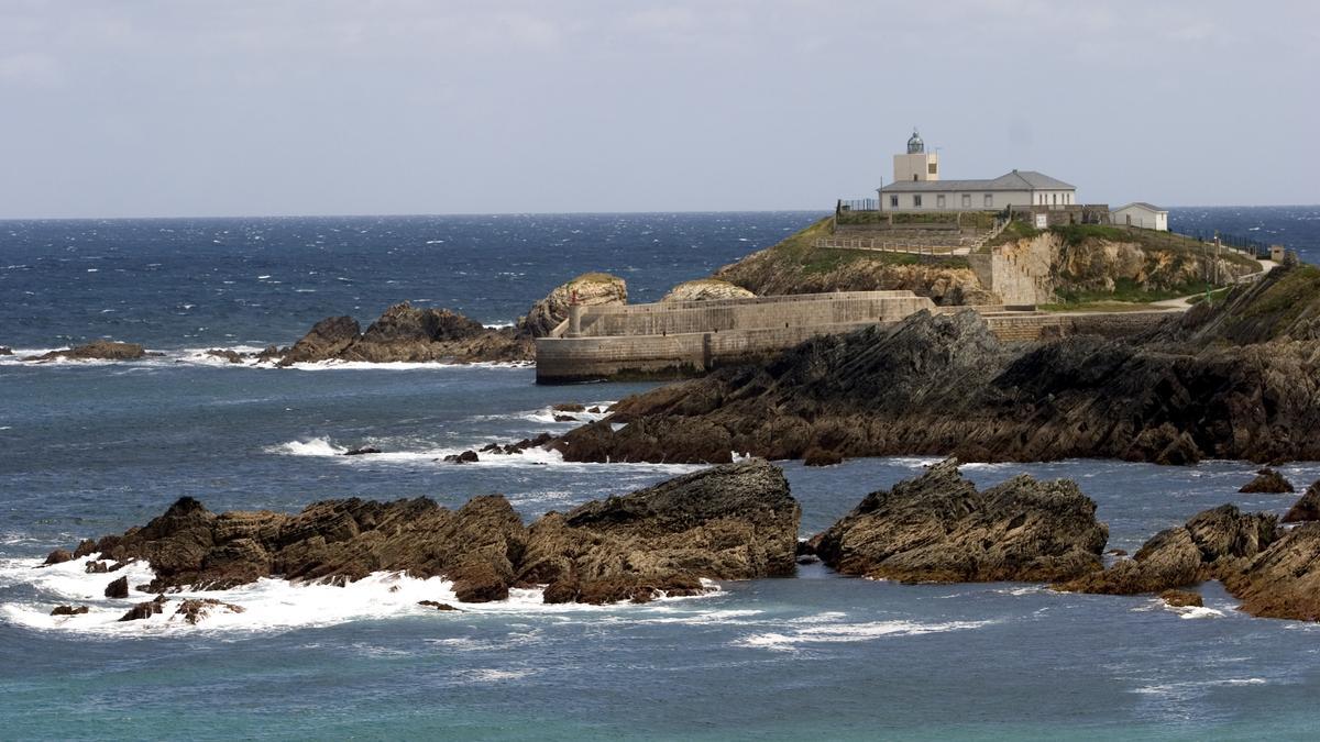 Isla del faro de Tapia de Casariego.