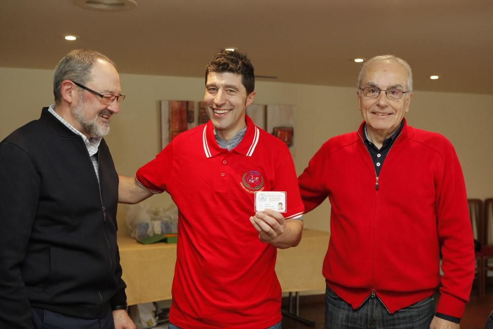 Comida aniversario y homenaje a Chechu Rubiera de la Unión Ciclista Gijonesa en el restaurante Savannah