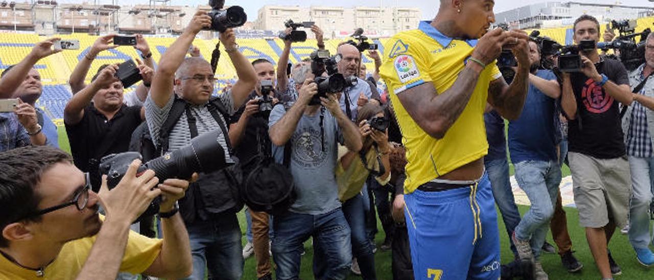 Prince Boateng, el pasado 2 de agosto, durante su presentación en el estadio de Gran Canaria.