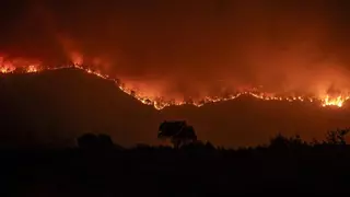 La ola de fuegos desnuda las carencias en la lucha contra los incendios de última generación