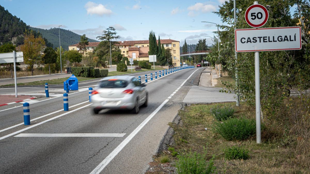 Tram de la C-55 al seu pas per Castellgalí