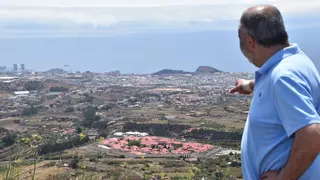 El alcalde de El Rosario, harto del plante del Estado con el agua de la cárcel: «Tras dos años del gran incendio, todo sigue igual»