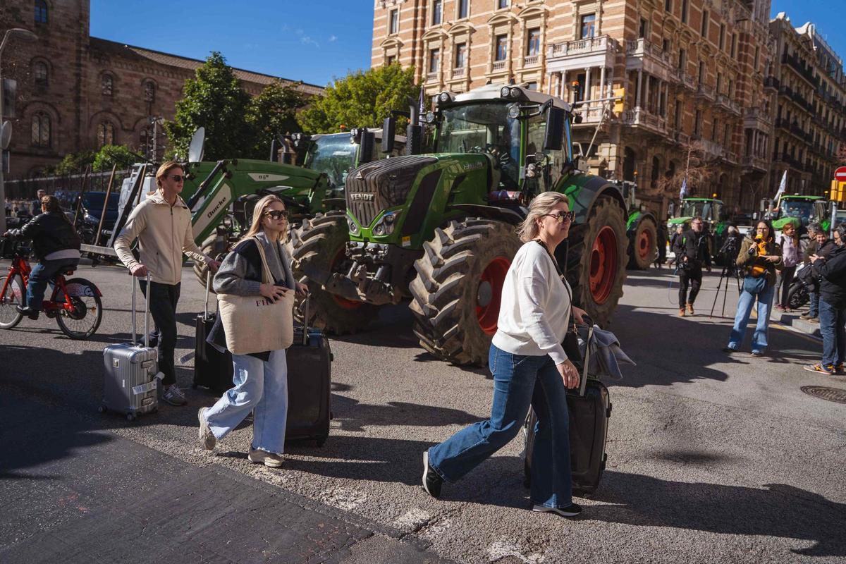 Les fotos de la marxa dels pagesos gironins cap a Barcelona