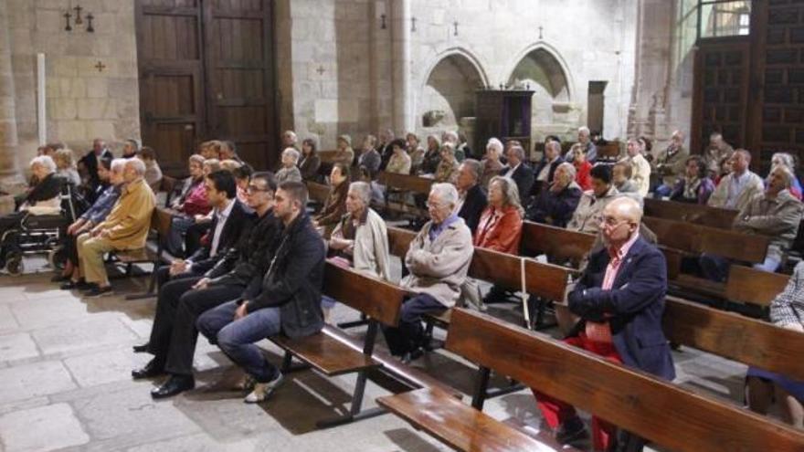 La Vera Cruz homenajea a San Miguel