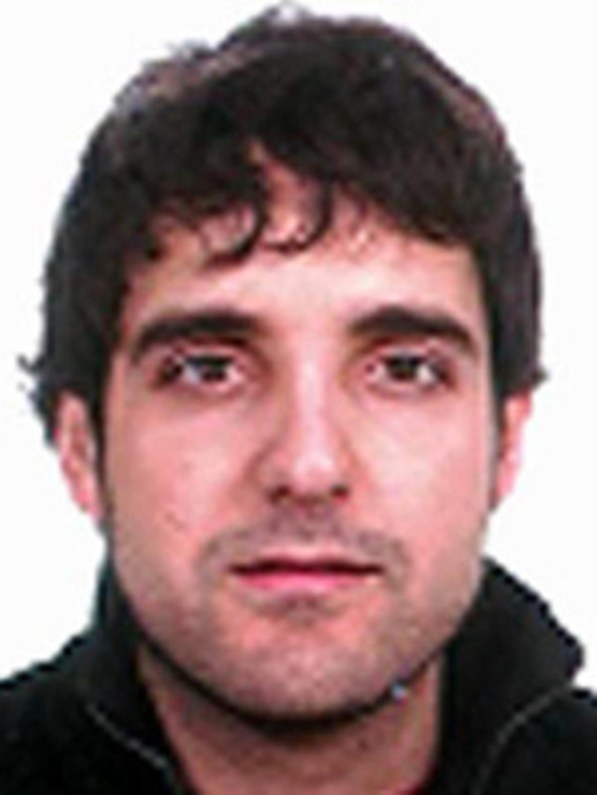 Eneko {Compains}, presumpte líder d’Ekin. Eneko {Compains}, presumpte líder d’Ekin.