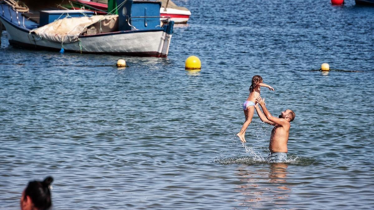 İSPANYA HAVA DURUMU | AEMET, İspanya'nın bu bölgelerini etkileyecek sıcakların yanı sıra güçlü fırtınalar konusunda da uyarıyor: “Mayıs ayı için sıcaklıklar olağanüstü yüksek”