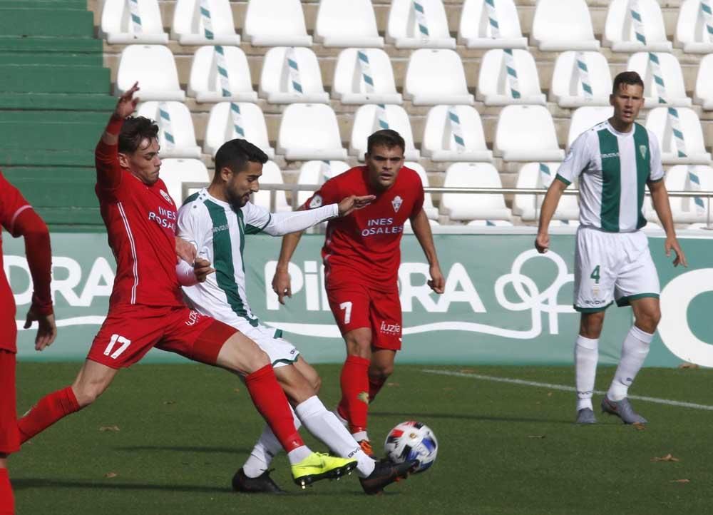 En imágenes el Córdoba B Castilleja