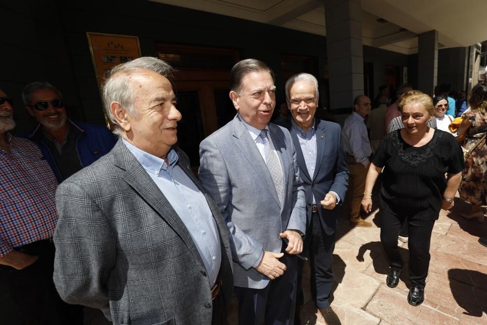 Gala de entrega de los premios Folclore Ciudad de Oviedo