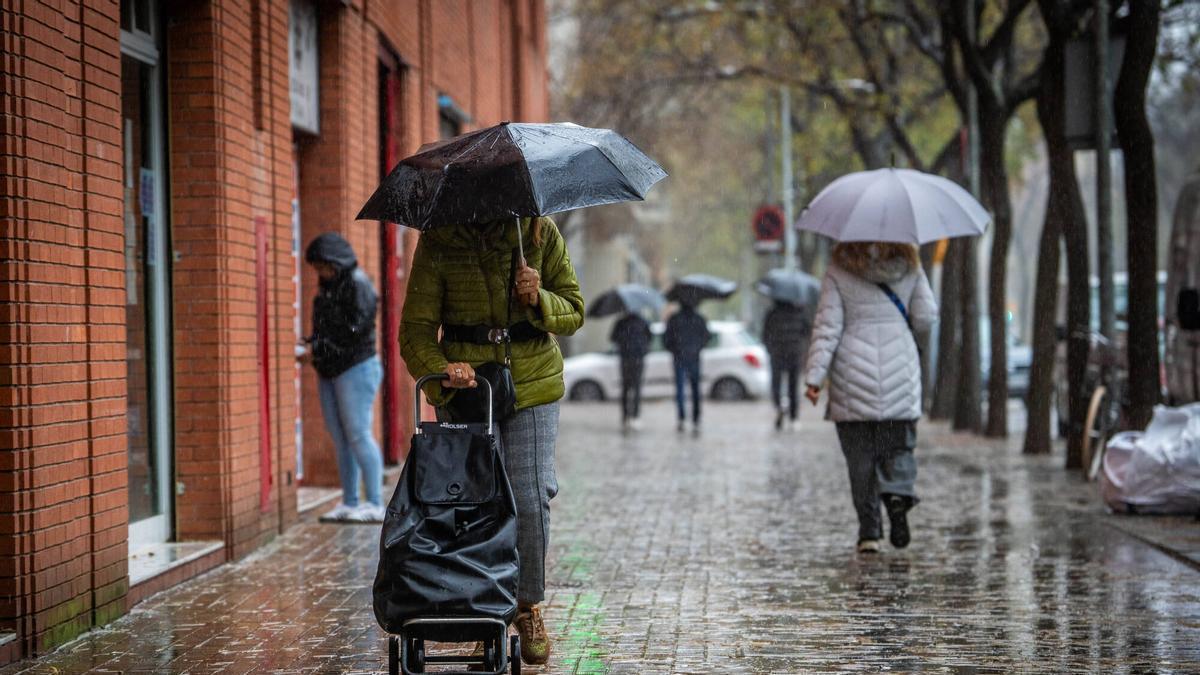 KATALONYA HAVA DURUMU | Meteocat uyarıyor: Katalonya'nın bu bölgelerinde bulutlar, sis ve sağanak yağış ihtimali
