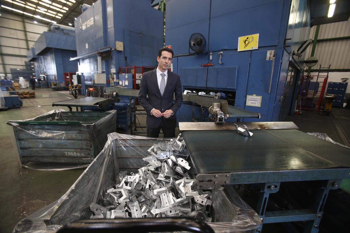 Francisco Segura, presidente de Avia, en las instalaciones de su empresa