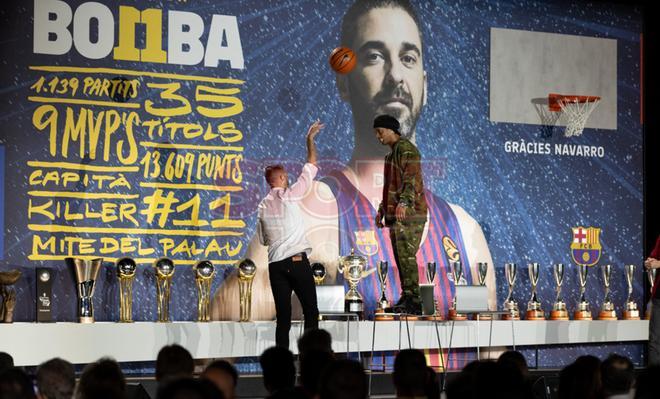 Homenaje a Juan Carlos Navarro en el Palau Blaugrana