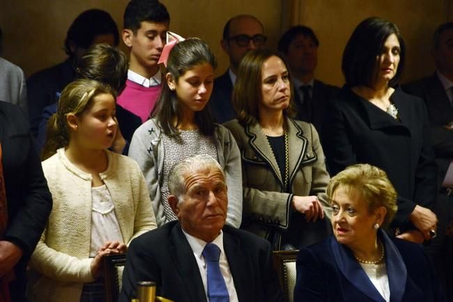 El canario Ángel García recibe la Orden al Mérito Civil